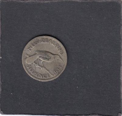 Beschrijving: 6 Pence HUIA BIRD